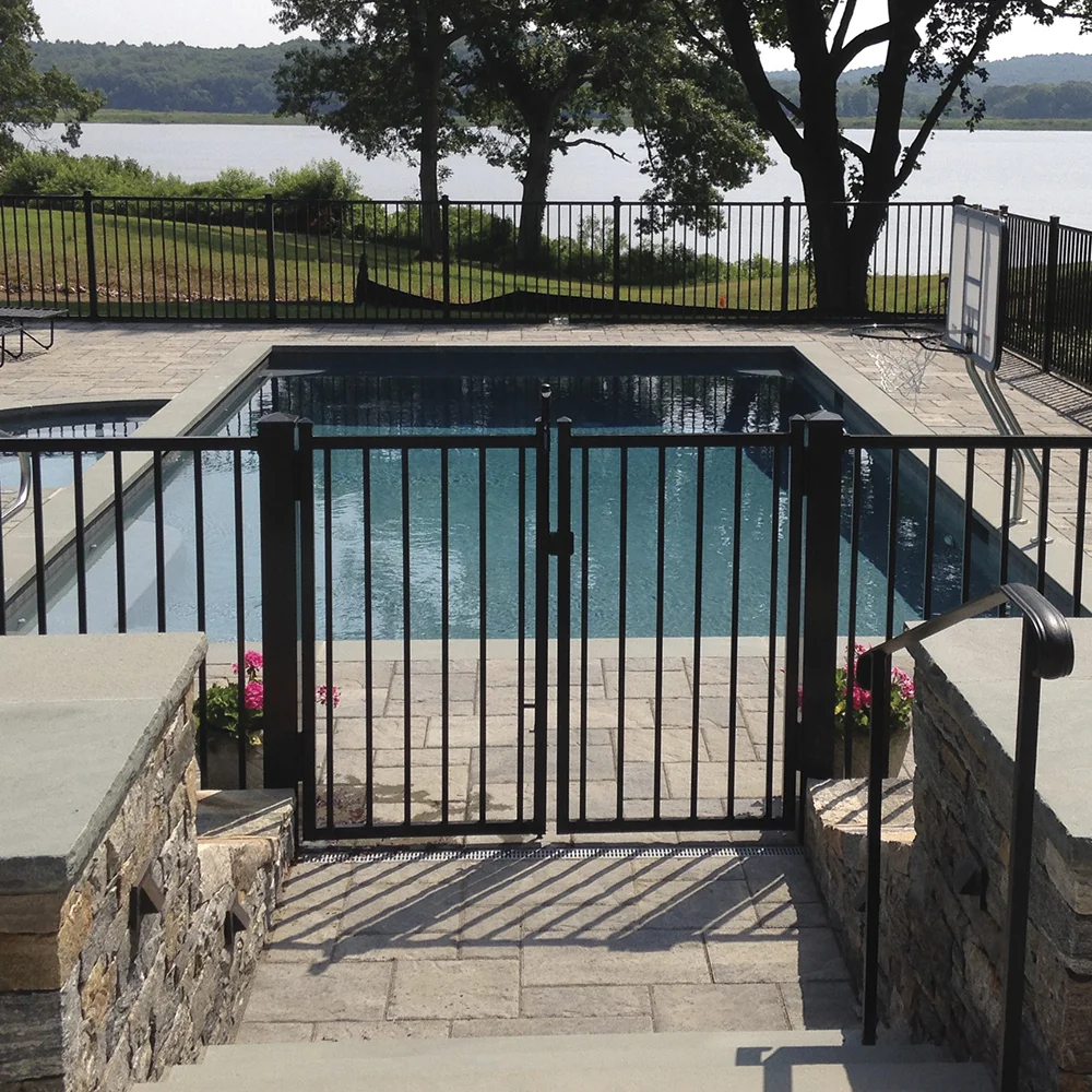 Residential Aluminum Fence